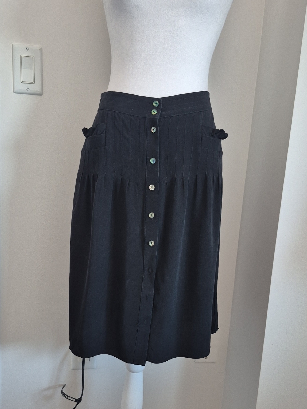 Tibi Silk Black Button-Front Midi Skirt Size 2